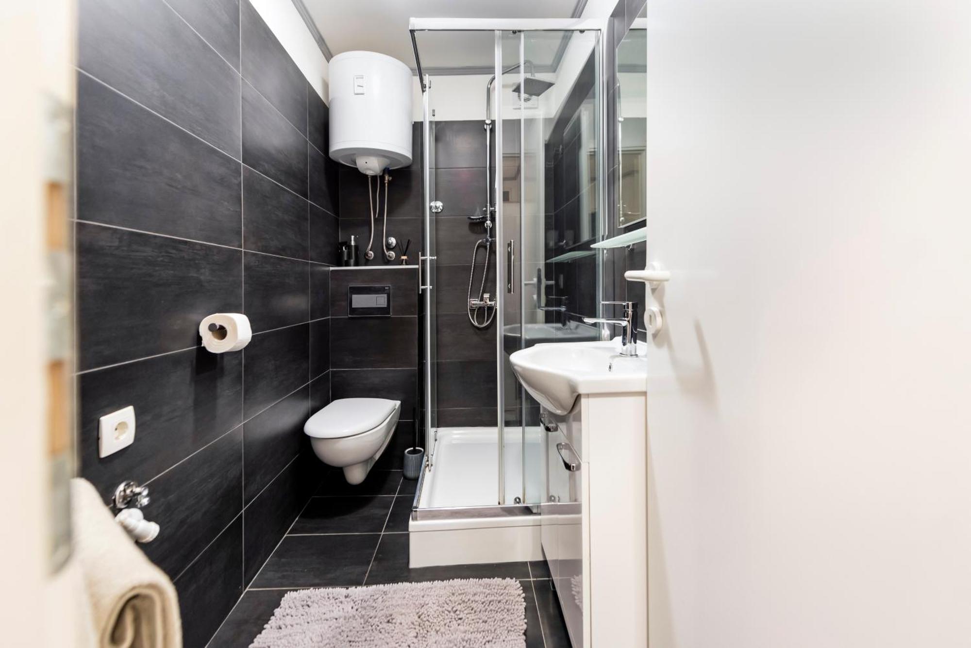 Apartment Leo Ровінь Екстер'єр фото